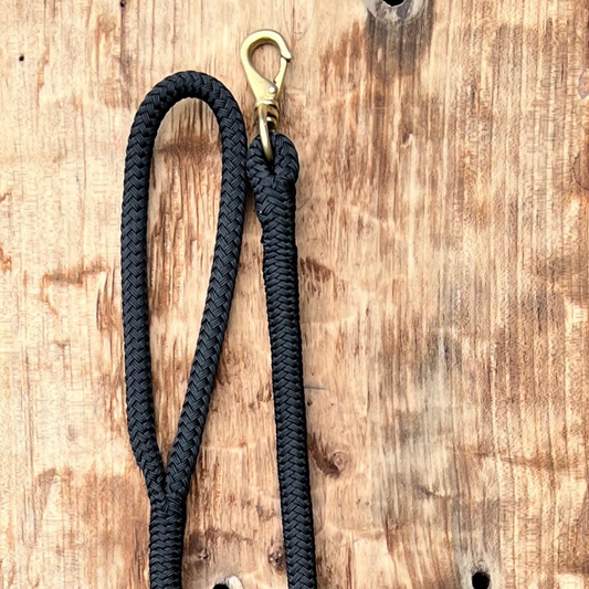 Black Nautical Rope Leash: Jolly Roger Collection